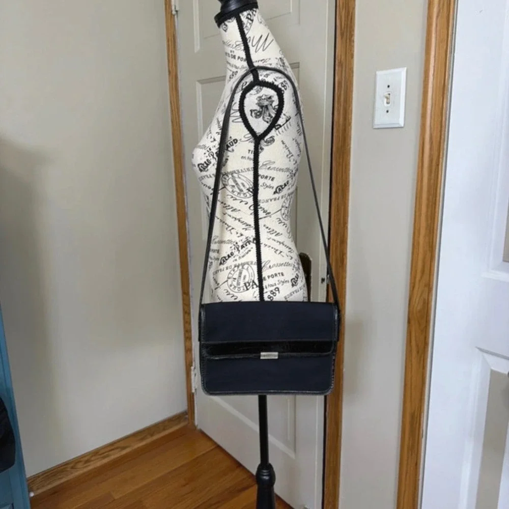 Lauren Ralph Lauren Black Nylon Croc Trim Crossbody Flap Bag Silver Logo Plaque
